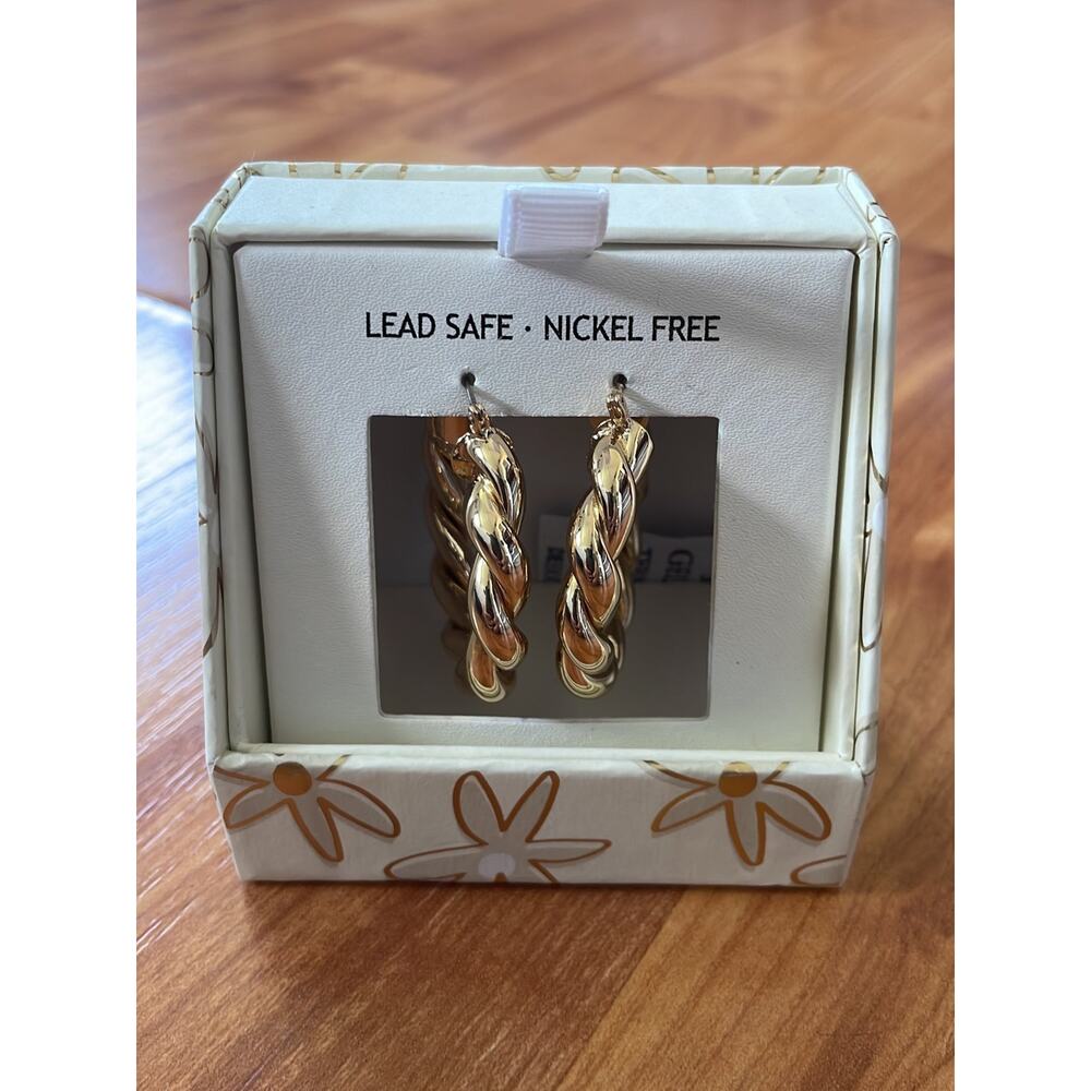 House of‎ Harlow 1960 Gold Earrings